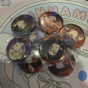Twisted Wonderland Ceremonial Metal Badges