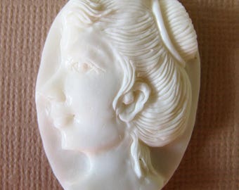 MS Carved Bone Cameo Lady Woman Cow Bone Cabochon Bali Indonesia Fair Trade