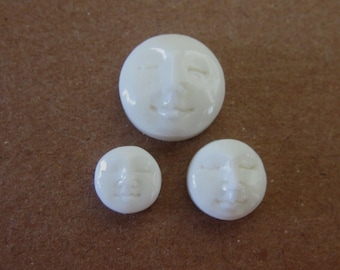 MS  Round Moon Faces (2) Closed Eyes Cabochon 7 Small Sizes Carved Cow Bone Bali Fair Trade