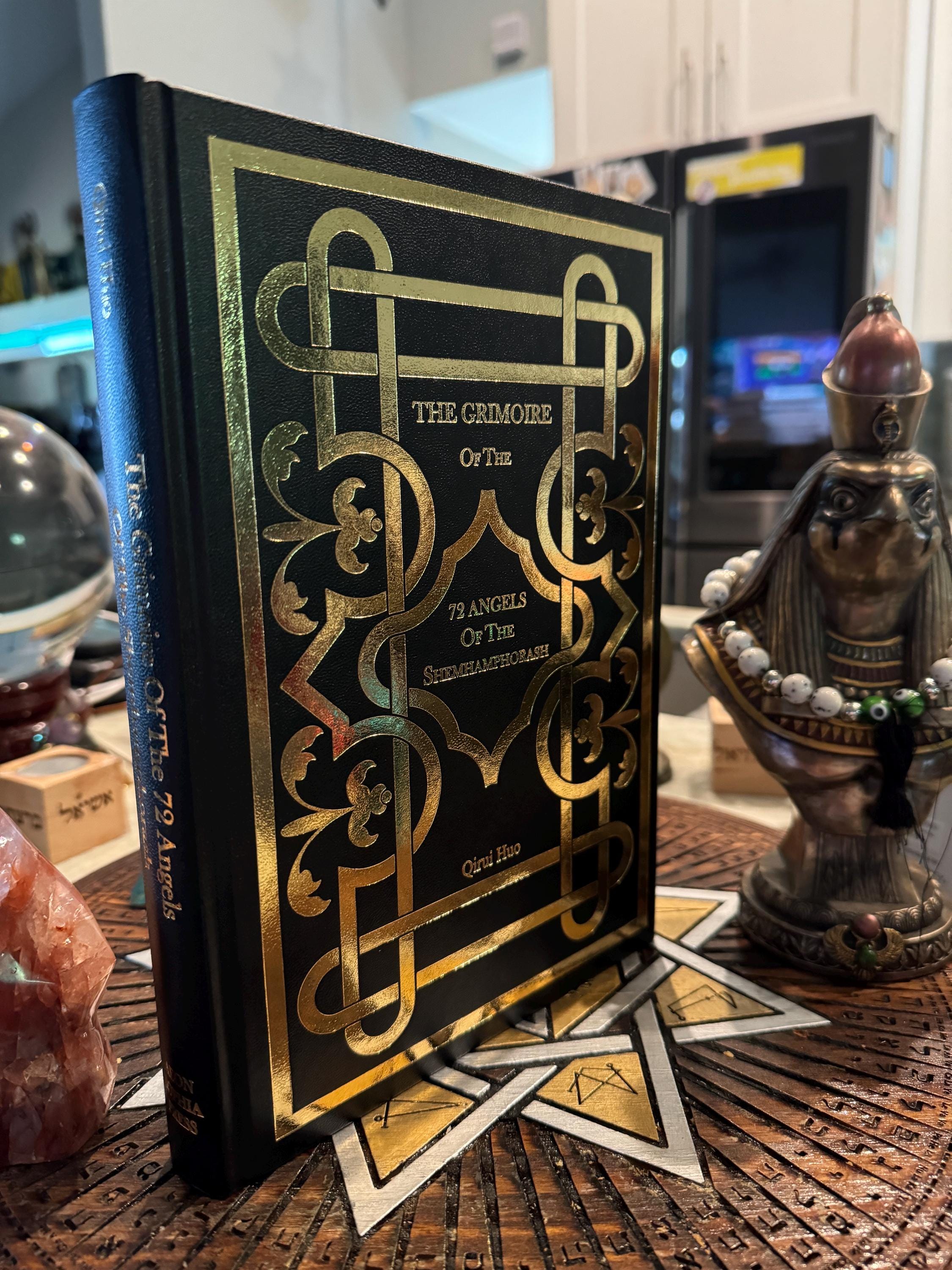 The Grimoire of the 72 Angels of the Shemhamphorash by Qirui The Grimoire of the 72 Angels of the Shemhamphorash by Qirui