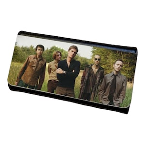 Matchbox Twenty Grass Field Design Cartera triple para mujer
