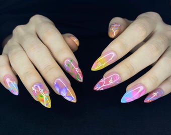 Handmade Floral Press On Nails – Glossy Reusable Nail Tips