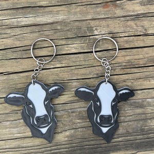Cow Head Keychain | 3D Printed Farm Animal Keyring | Rustic Cow Lover Gift | Unique Cow Print Keychain for Farmers & Ranchers Cattle