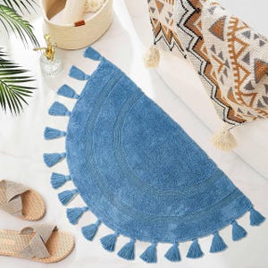Handmade Sage Green Cotton Bath Mat: D-Shaped Tassel Rug (22"x42")