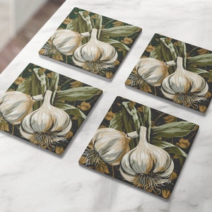 Vintage Garlic Bulbs Stone Coasters – Set of 4 – Retro Botanical Design