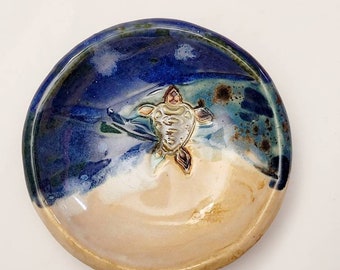 Small Sea Turtle Dish