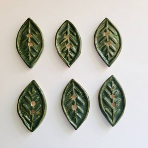 Set of 6 Ceramic Leaf Buttons