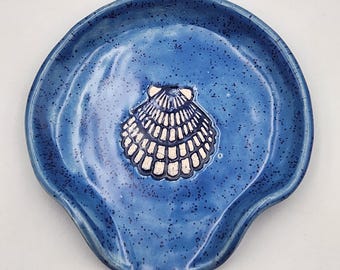 Speckled Blue Scallop Shell Spoon Rest and Tea-Bag Holder. Handmade Nautical Beachy Pottery. Handcrafted Clay Dinnerware and Kitchen Decor.