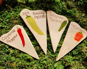 Pepper Lover's  Plant Marker 4 Piece Set of Garden Stakes