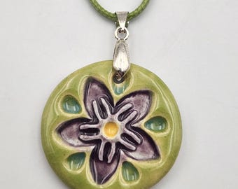 Flower  Pendant Necklace