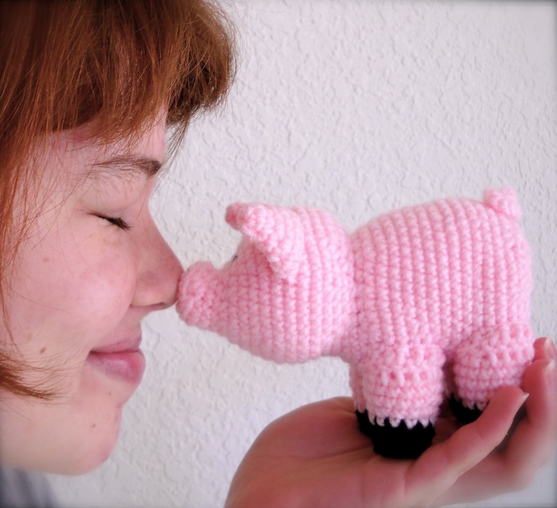 PDF CROCHET PATTERN Piggy image 3