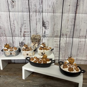 Fake Bake Cinnamon Rolls with Gingy