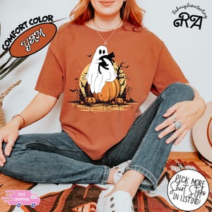 Ghost Cat T-Shirt, Cat Ghost Shirt, Cute Cat Lovers Shirt, Retro Ghost Halloween, Halloween Cat T-shirt, Spooky Season Gift, Funny Halloween