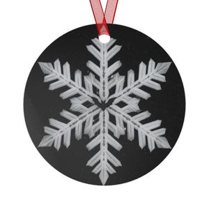 Metal Ornaments, Gothic Snowflake Bat Holiday Tree Decoration, Halloween Christmas Winter Gift, Rustic Home Decor, Spooky Ornament, Unique