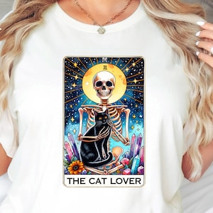 La chemise tarot amoureux des chats, chemise squelette et chat, sweat-shirt amoureux des chats, chemise tarot chat, carte de tarot, carte de tarot chat.