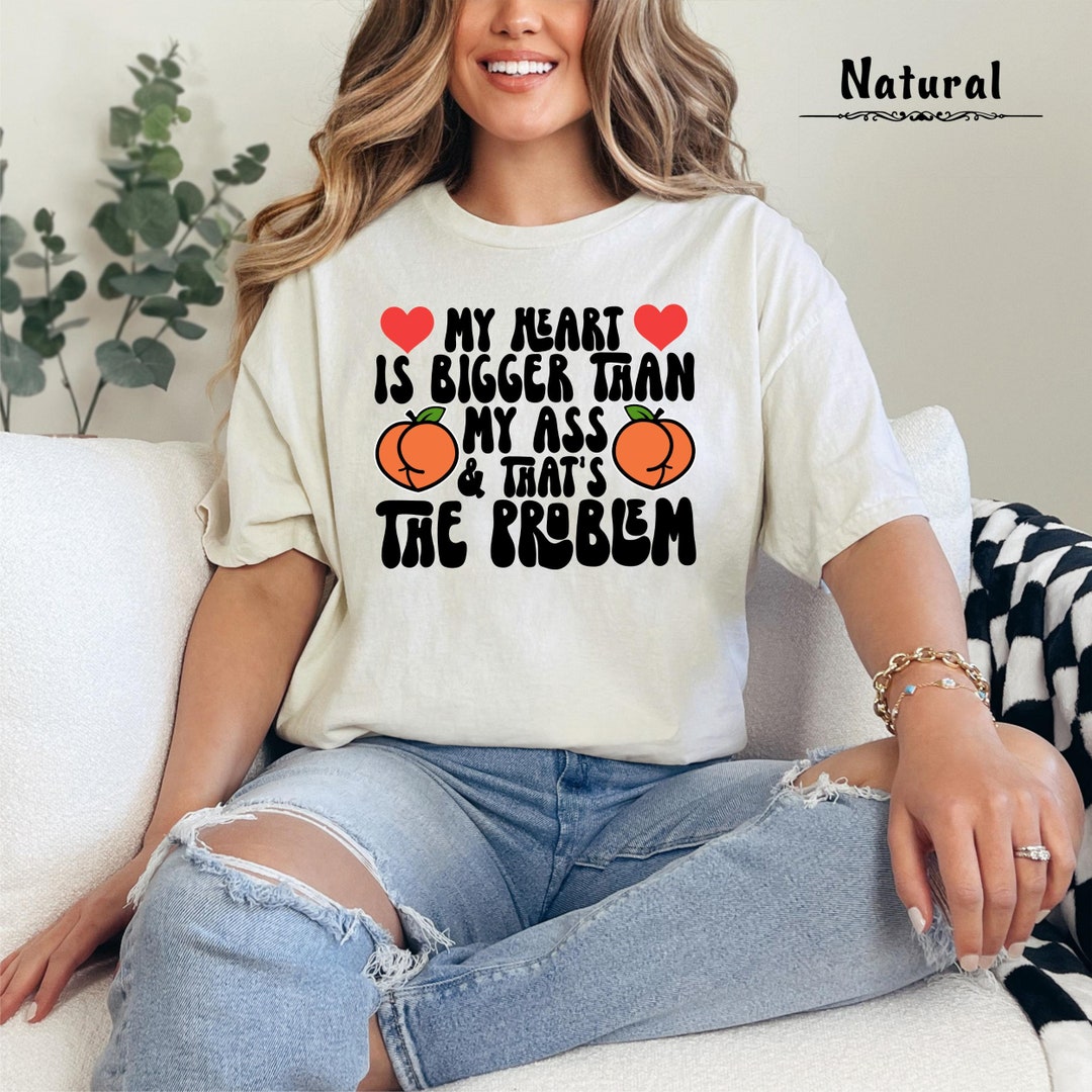 Women's Funny T-Shirt 'There Are 3 Places You Can Stay For Free' - Casual Short Sleeve Tee - View #6