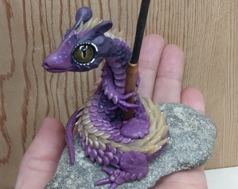 Figurine dragon, porte-encens, sculpture unique en son genre