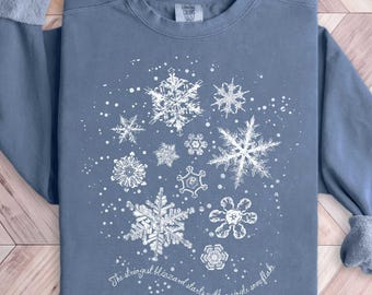 Realistic Snowflake Sweatshirt, Comfort Colors® Cozy Winter Blizzard Crewneck, Nature Inspired Cold Weather Shirt, Always Cold Gift for Her