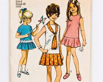 Simplicity Sewing Pattern 8864, Vintage Pattern, Child's and Girls' Dress, Size 6, Brest 25, UNCUT, Year 1970