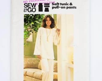 Butterick Sewing Pattern 4554, Vintage Pattern, Sew and Go, Misses' Top, Pants, Size Medium (12-14), UNCUT (factory folded), Year 70s'