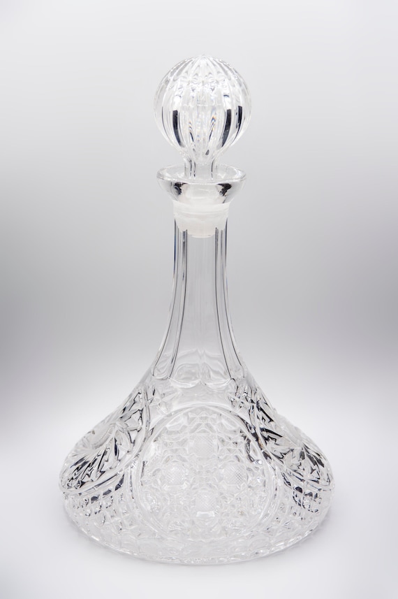 価格改定値下げしました！CRYSTAL DECANTER Vintage Waterford Clear Cut Crystal Ship's Decanter With Heavy