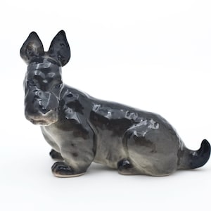 Vintage Scottish Terrier Dog Porcelain Figurine Size 14cm long made in USSR Year 1950s&#39;