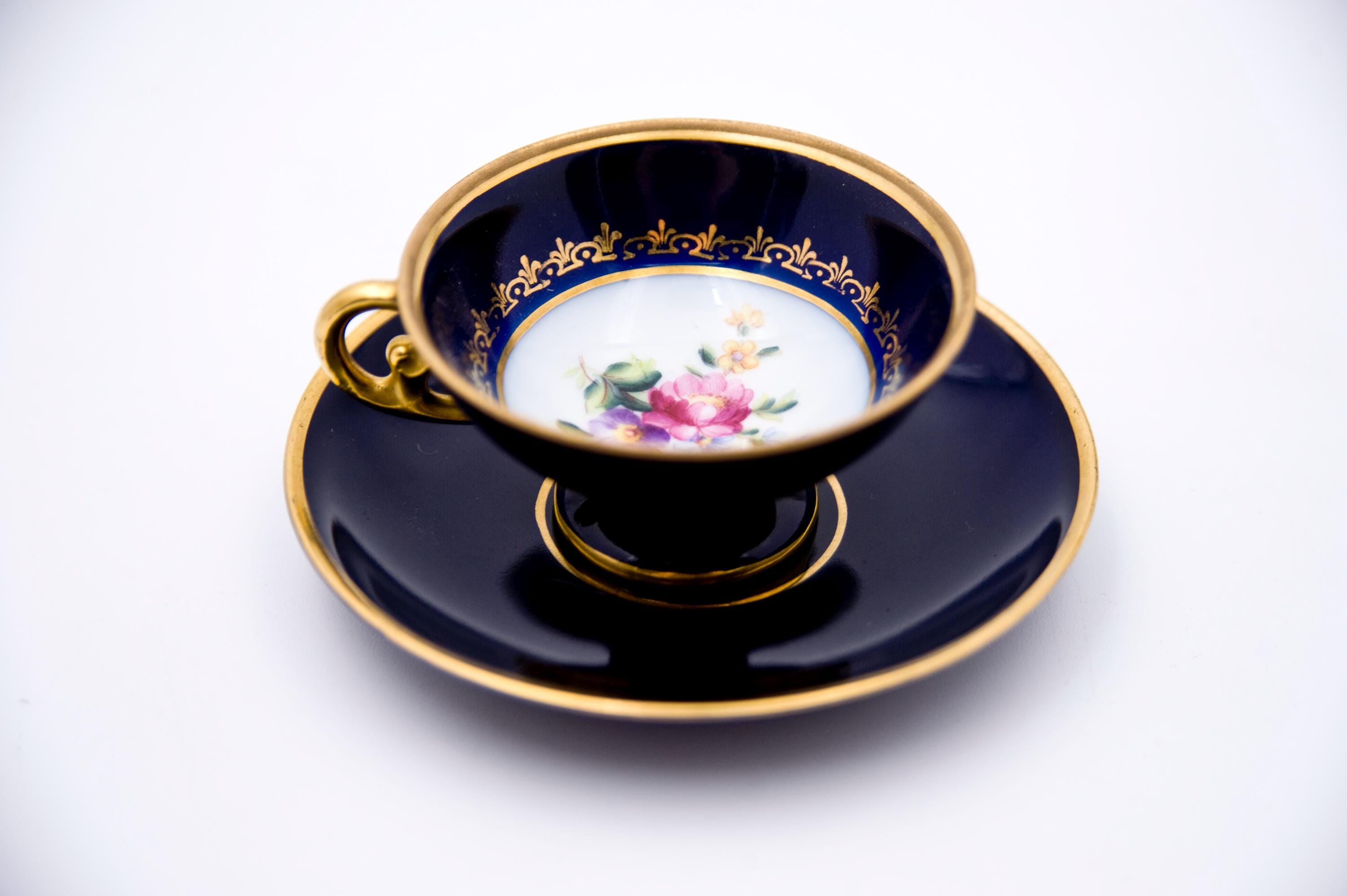 Antique Jimenau China Grof Von Henneberg Porcelain 1777 Espresso