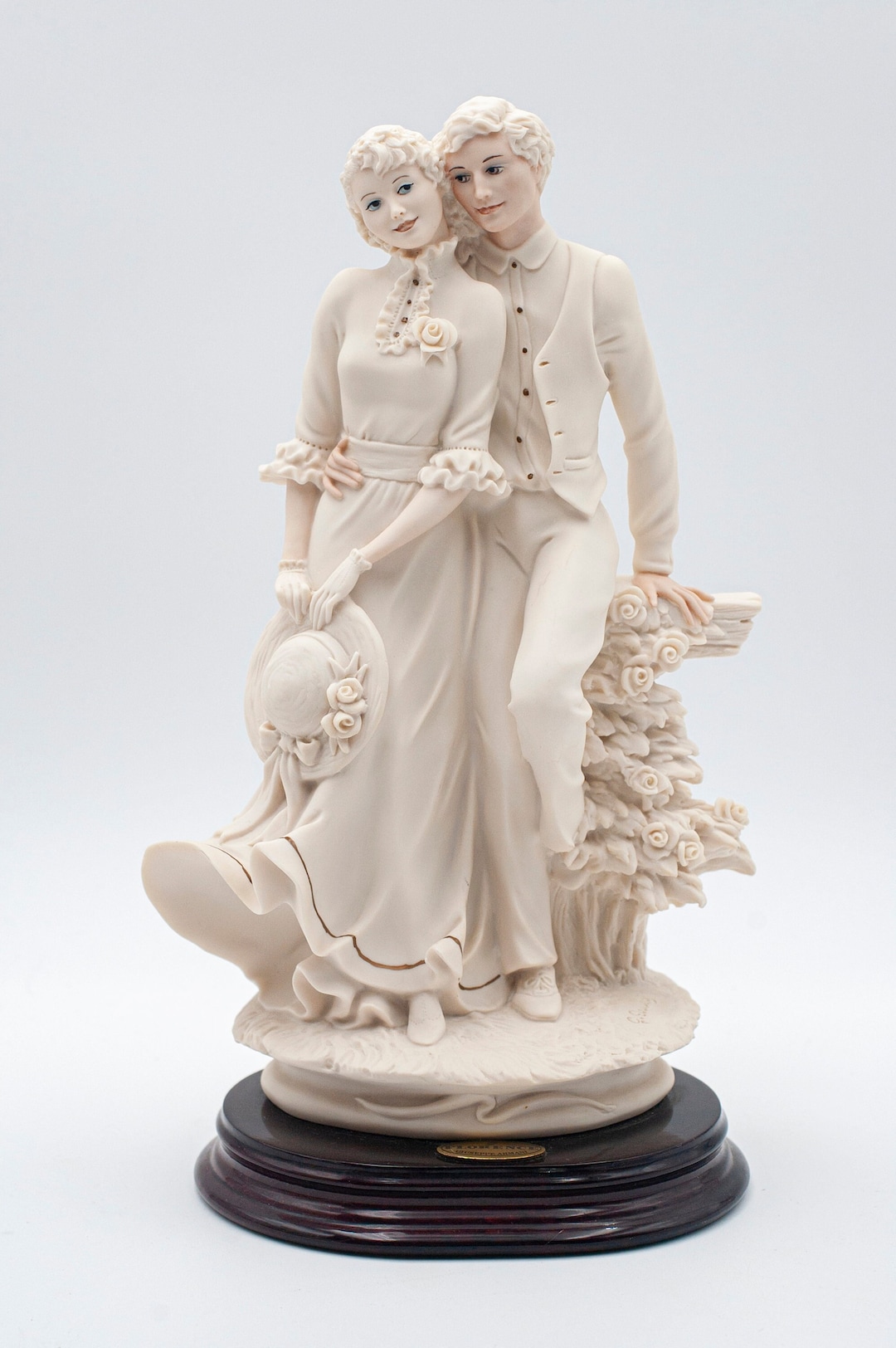 Giuseppe Roses Signed Giuseppe Armani Vintage Figurine, Lovers With Roses, Made in ...