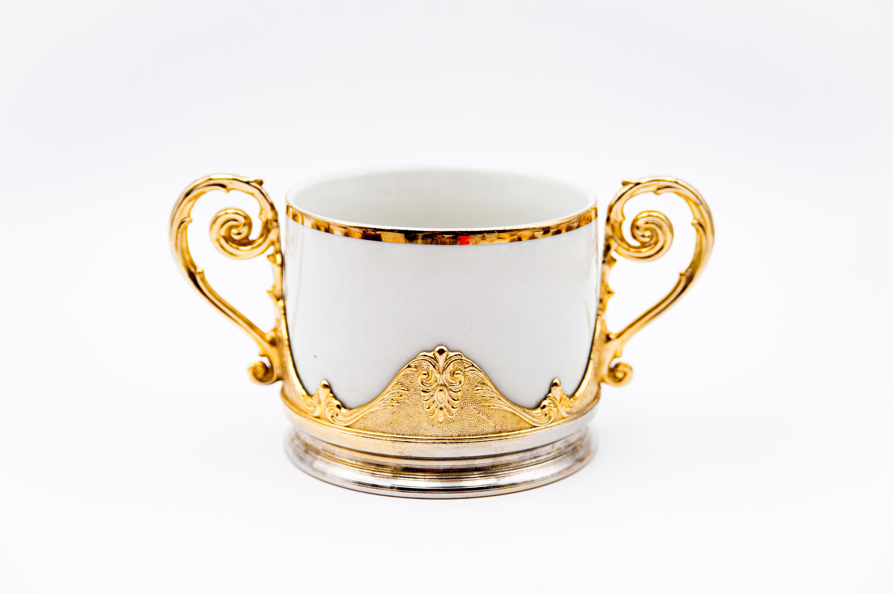 ヴィンテージ ワイドマン磁器 ティーカップ 6 個、金メッキ ホルダー