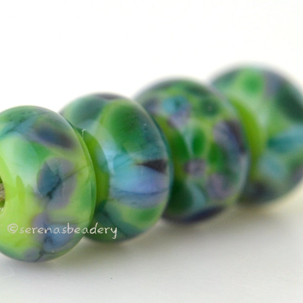 SOUR APPLE Green Glass Bead Set - glossy & matte - Handmade - taneres purple emerald blue 11 or 13 mm