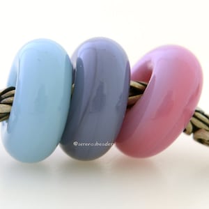 European Charm Beads - FLOWER GARDEN Trio - Handmade Lampwork Glass - TANERES - Pastel blue, lavender, and pink