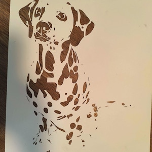 Dalmatiner Schablone. Hoch detailliert. Mal- oder Spray Schablone auf festem Karton, wiederverwendbar. 31cm x 36cm