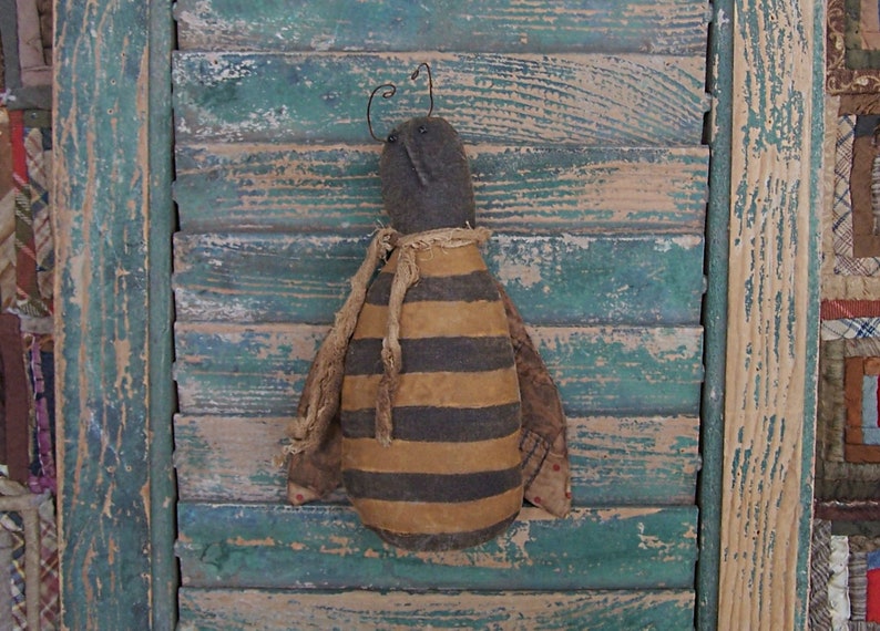 Primitive Bumblebee Doll Medium Choice of ONE Bee, Hand Painted Honey Bee, Cottagecore Farmhouse Decor Ready to Ship Bee #3