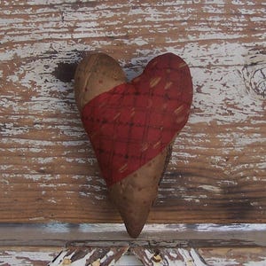 Primitive Quilt Heart Ornament: Rustic Americana Bowl Filler