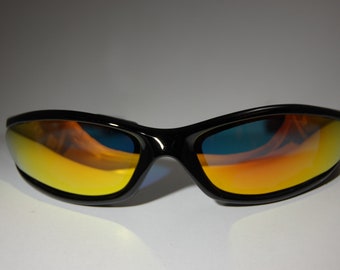 9902 RRV Mirror Coating Shiny Sunglasses