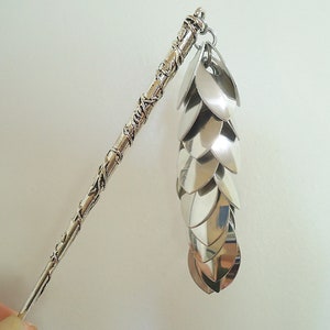 Cascading Shiny Silver Hair Stick Vines -Antique Silvr