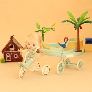 1:12 Scale Tricycle Decor,  Miniature Dollhouse Room, Vintage Metal Toy Bike, Tiny Collectible, Cute Mini Desktop Decoration, Cute Gift