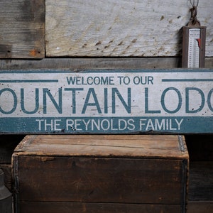 Mountain Lodge Decor, Wood Lodge Sign, Mountain Lodge Sign, Custom Family Lodge Gift, Mountain Decor, HandMade Vintage Wood Sign