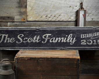 Established Date Family Sign, Rustic Family Name Sign, Custom Last Name Sign, Est. Date Wedding Sign, Wooden Wedding Decor