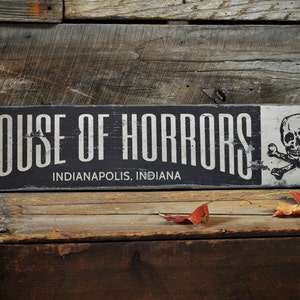 Rustic &#39;House of Horrors&#39; Wood Sign, Scary Halloween Decor
