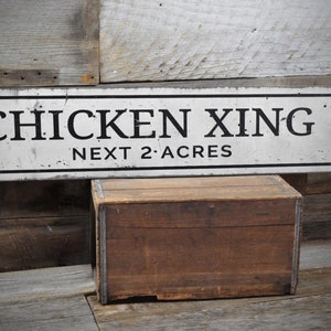 Chicken Xing Sign, Chicken Coop Sign, Chicken Crossing, Chicken Decor, Chicken Farm Sign, Retro Farm Signage - Rustic Handmade Wooden Sign