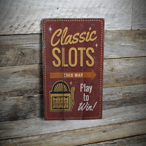 Klassiek bord speelautomaten, bord poker, decor gokautomaat, decor pokermuur, bord gokautomaat, bord antiek uiterlijk - rustiek houten bord