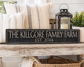 Custom Family Farm Sign With Established Date, Personalized Last Name Wood Sign, Rustic Distressed Farmhouse Barn Wall Decor Gift