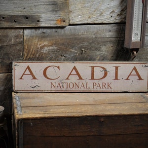 Custom National Park Sign, National Park Decorations, Wooden Sign Gifts - Primitive Rustic Hand Made Vintage Wooden Sign Decorations