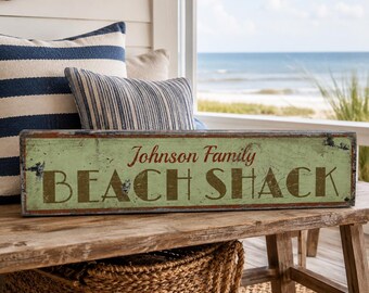 Letrero personalizado para cabaña de playa, letrero de madera personalizado con nombre familiar, decoración rústica para la pared de una casa de playa costera, regalo de inauguración para amantes de la playa.