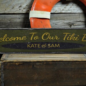 Welcome Tiki Bar Wood Sign, Personalized Bar Owner Name Sign, Custom Distressed Bar Decor - Rustic Hand Made Vintage Wooden Sign Decor