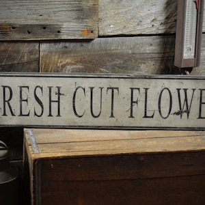 Fresh Cut Flowers Sign, Sign For Flower Garden, Garden Flower Sign Decorations - Rustic Hand Made Vintage Wooden Sign For Flower Lovers