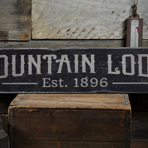 Mountain Lodge Est Date Wood Sign, Custom Established Since Year Gift, Ski Lodge Decor - Rustic Hand Made Vintage Wooden Sign Decorations