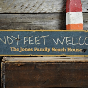 Sandy Feet Welcome Wood Sign, Personalized Family Last Name Beach House Sign, Beach Decor - Rustic Hand Made Vintage Wooden Sign Decor