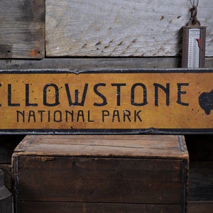 Buffalo Yellowstone National Park Wood Sign, Personalized Favorite Park Name Gift Decor - Rustic Hand Made Vintage Wooden Sign Decorations